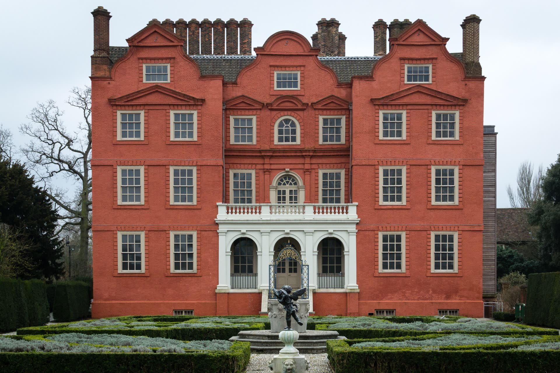 Kew Palace, the red-brick Dutch House, at golden hour